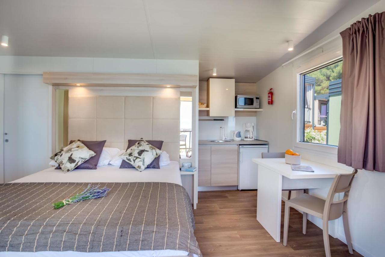 Valamar Camping Jezevac Veglia Exterior foto